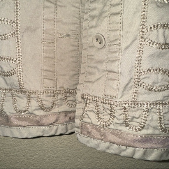 Venecia women’s plus 22/24 tan embellished jacket. Fall jacket work jacket comfy - Picture 5 of 16